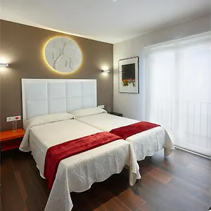  Appartement Caballerizas Con Parking Gratuito En Pleno Centro
